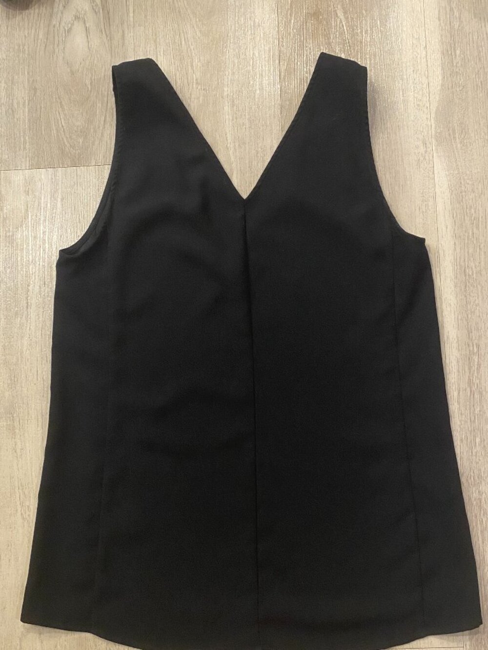 Nordstrom Sleeveless V Neck Blouse Black Size S Minimalist Workwear Tank Top - Picture 6 of 7